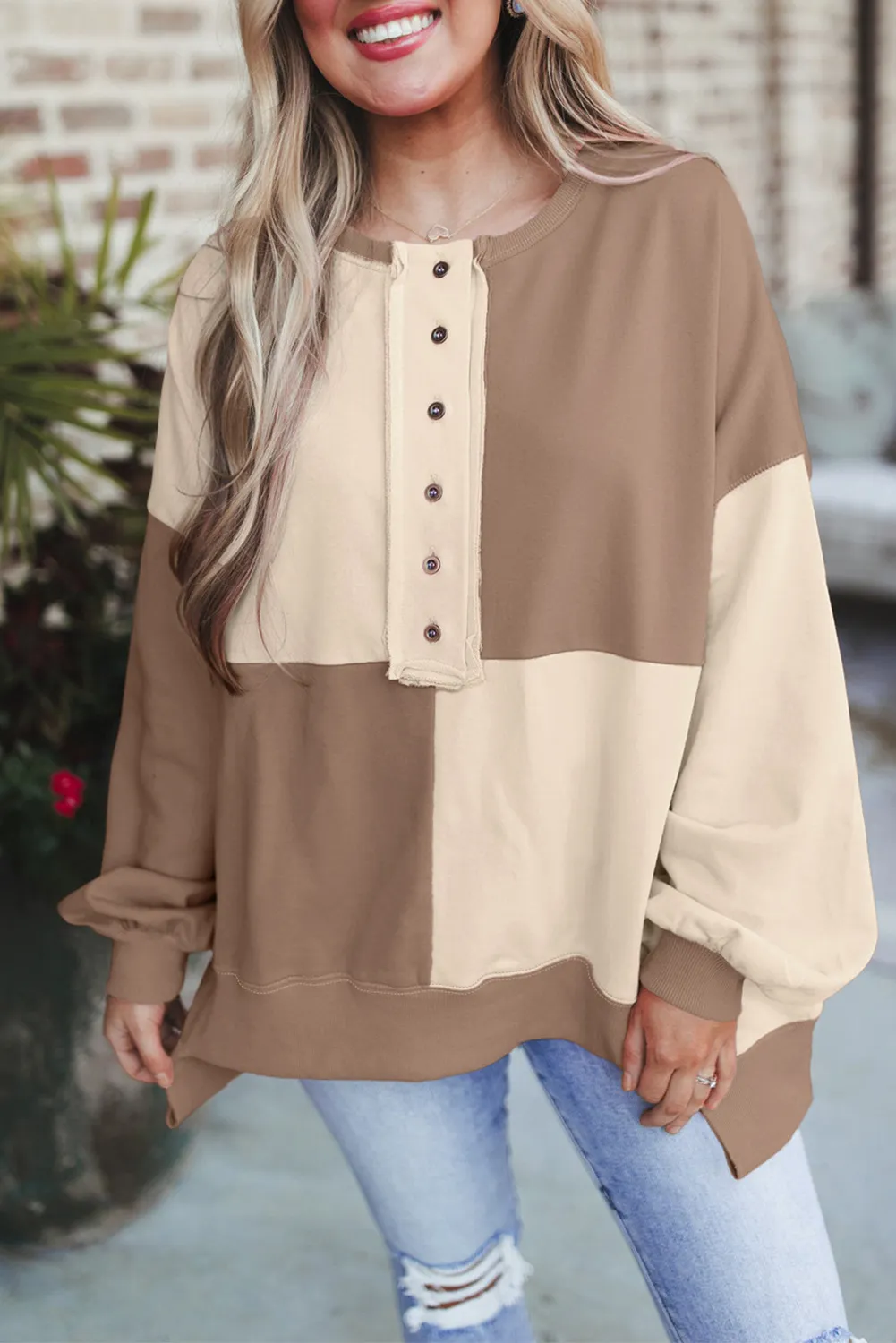 Women's Stitching Buckle Long Lapel Sweater - Khaki