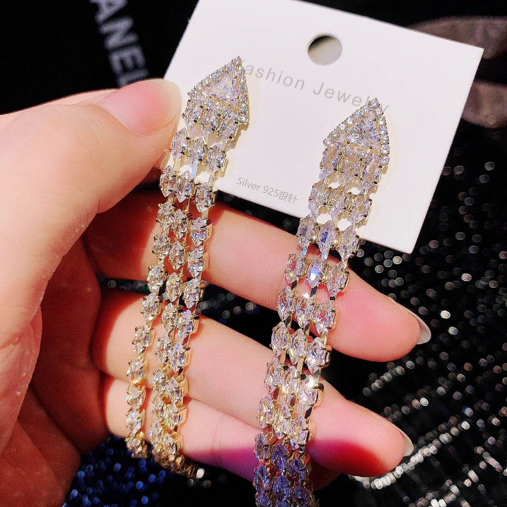 High-grade Sterling Silver Needle Light Luxury Tassel Earrings