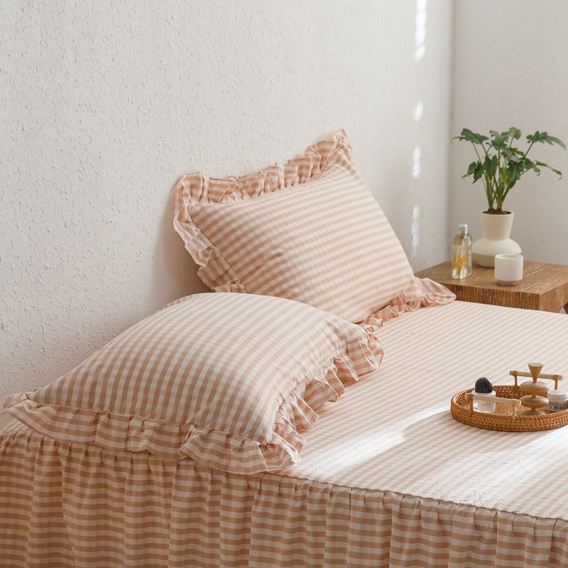 Cotton Pillowcase with Lace Trim, picture 2 of 10
