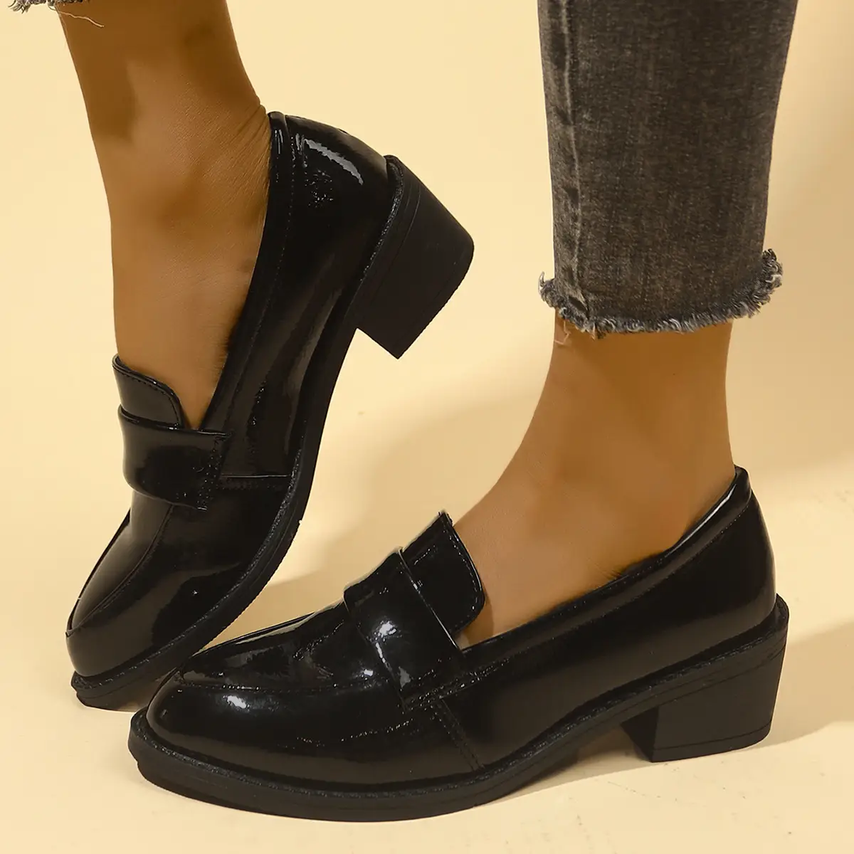 Pointed-toe Chunky-heel Slip-on Large-size Womens Pumps
