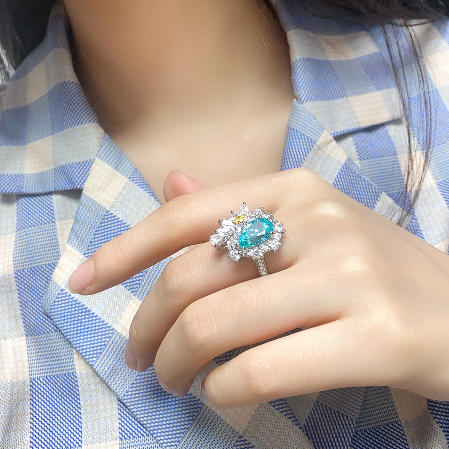 Cultivate Paraiba Women's Wedding Diamond Ring