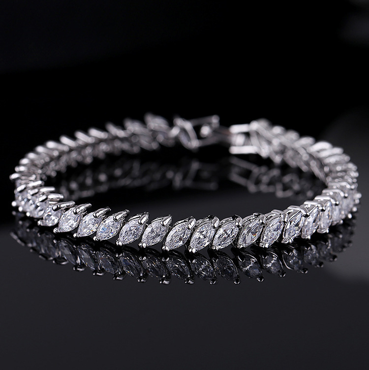 https://cf.cjdropshipping.com/quick/product/e387dcf0-7394-489d-818b-af950af83d80.jpg