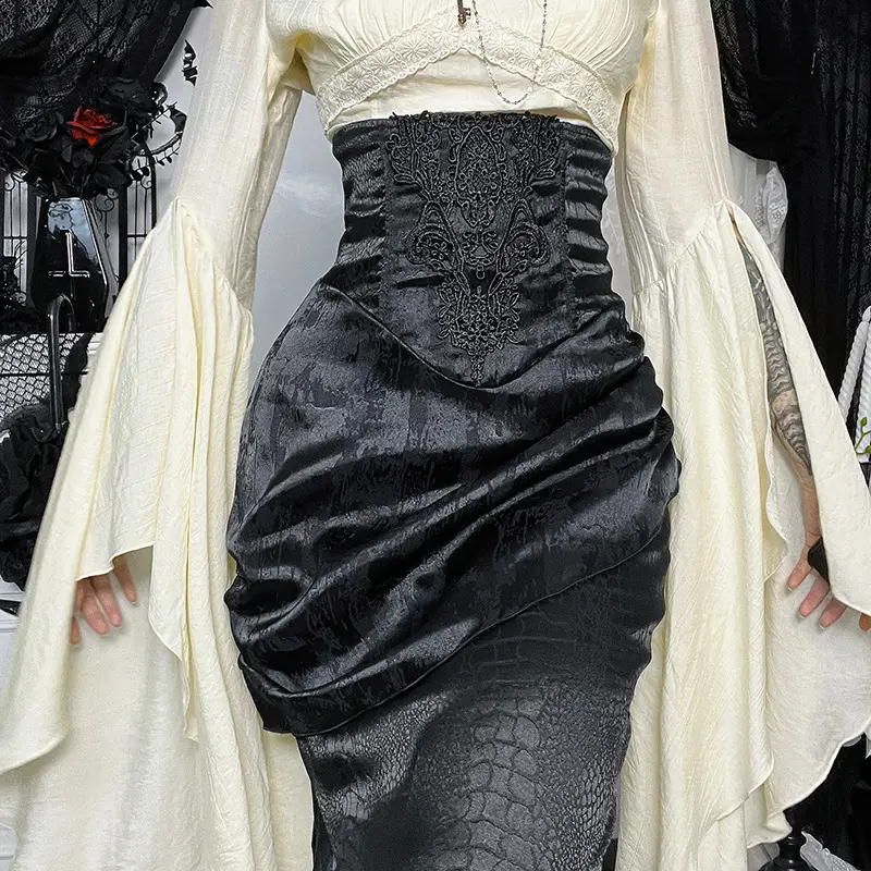 Irregular High-waist Figure-flattering Versatile Long Skirt