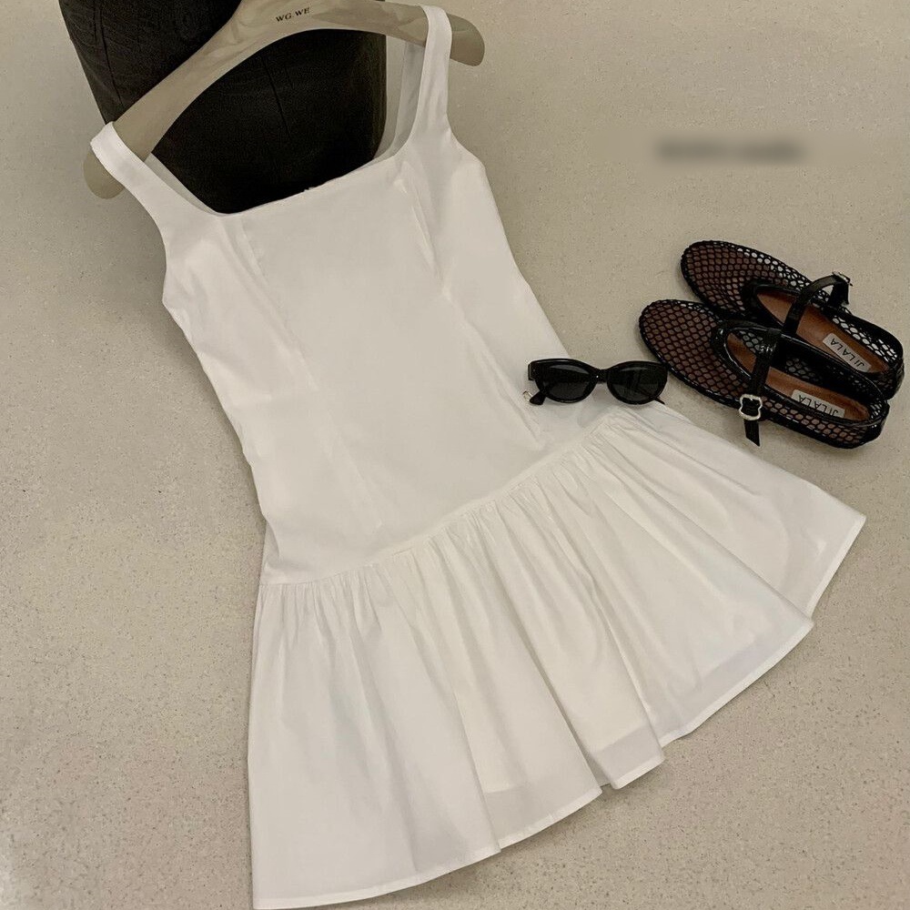 Versatile Polka-dot Waist-cinching Backless Slip Dress