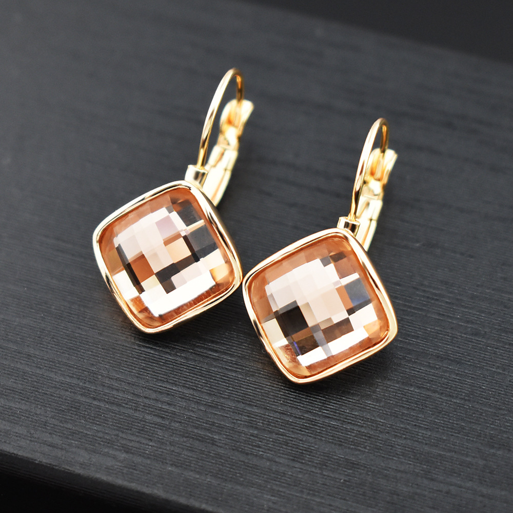 https://cf.cjdropshipping.com/quick/product/e3ca97d3-5d4d-48b5-a92e-9b0f4bad6019.jpg