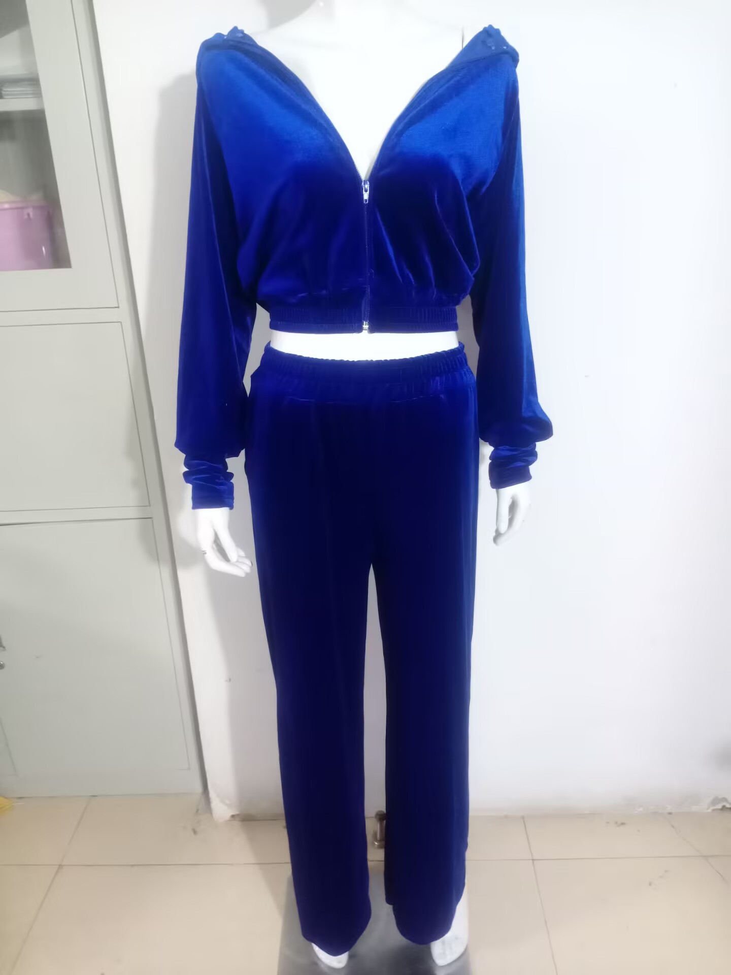 https://cf.cjdropshipping.com/quick/product/e3f9a2e5-a159-4f93-a4e4-8271582699ed.jpg