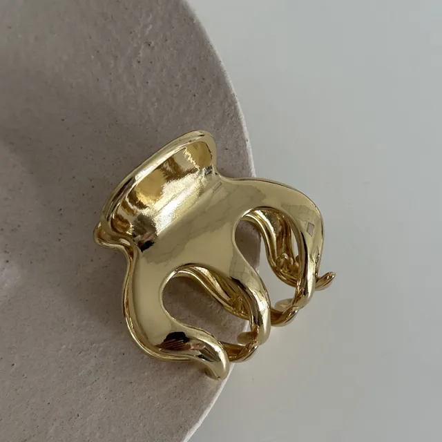 Simple Metal Temperament Grip Korean Irregular Ponytail Clip Gold - Shop at LoveMi