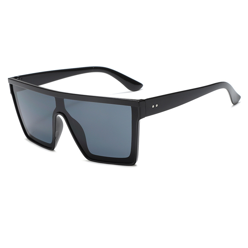 Fashion One-piece Large Rim Sunglasses European And American