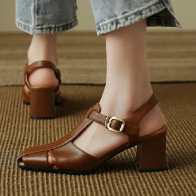 Hollow Retro Closed Toe Chunky Heel Sandals For Women Brown - Shop at LoveMi