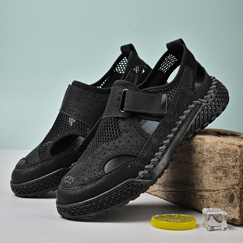 Breathable New Mens Closed-Toe Sandals