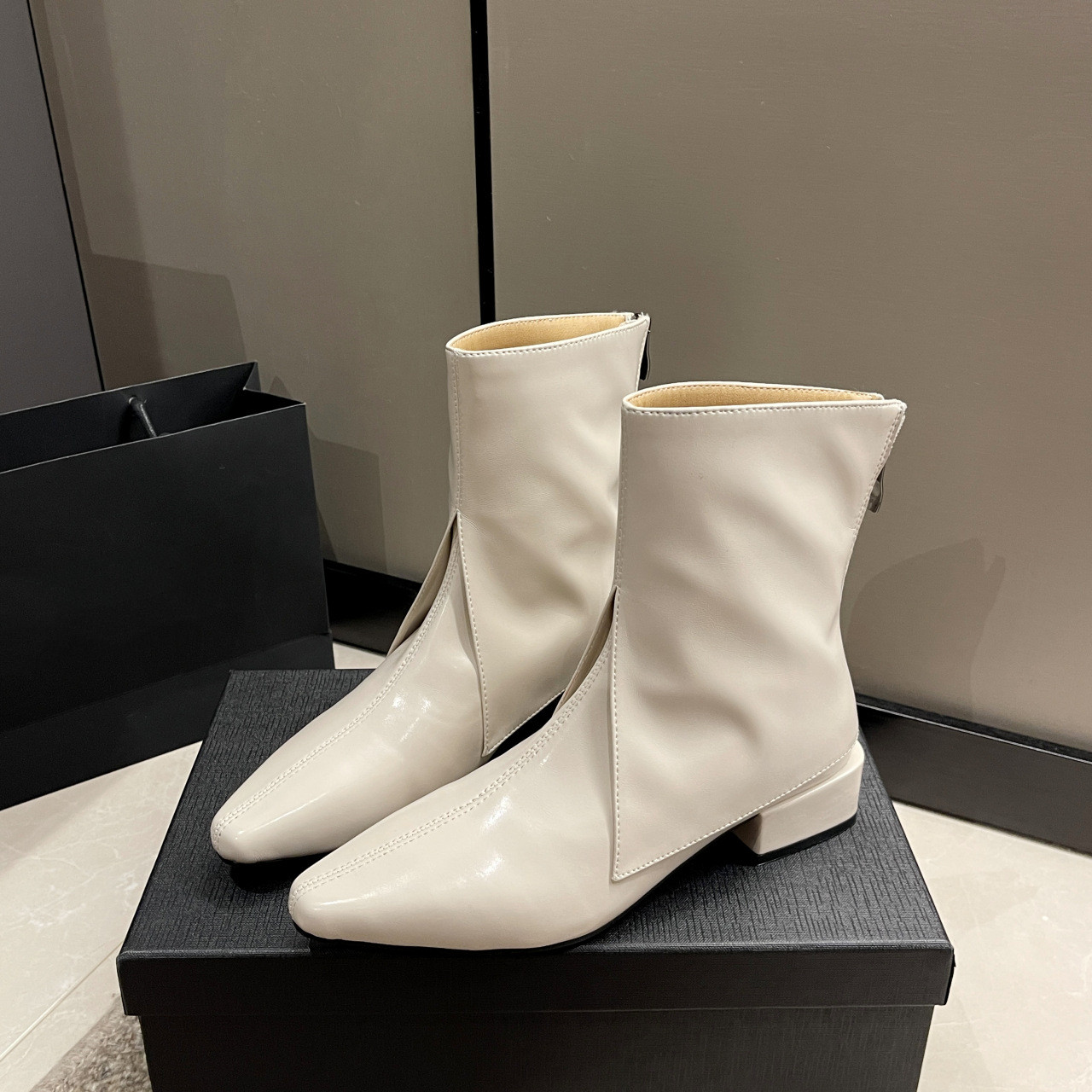 Women's Fashion Temperament Chunky Heel Boots White - Shop at LoveMi