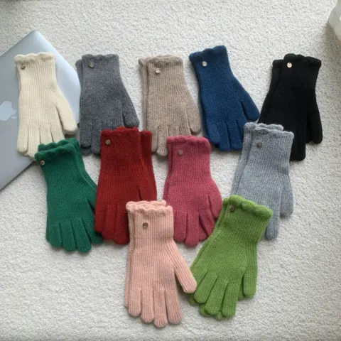Winter Solid Color Woolen Ruffled Warm Gloves for Women