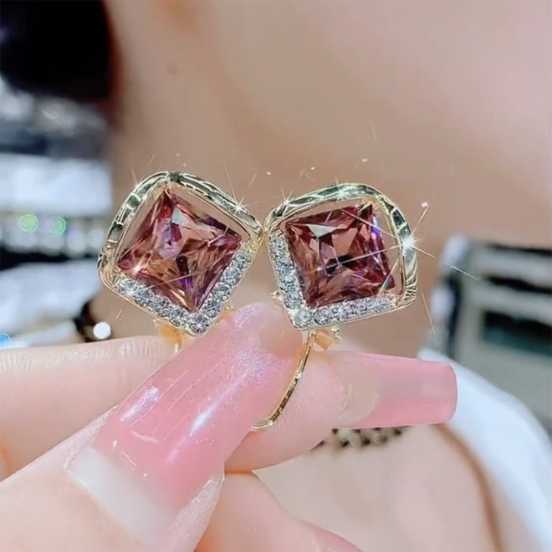 https://cf.cjdropshipping.com/quick/product/e49a3ee6-ce25-4465-9a30-d943810fd0af.jpg