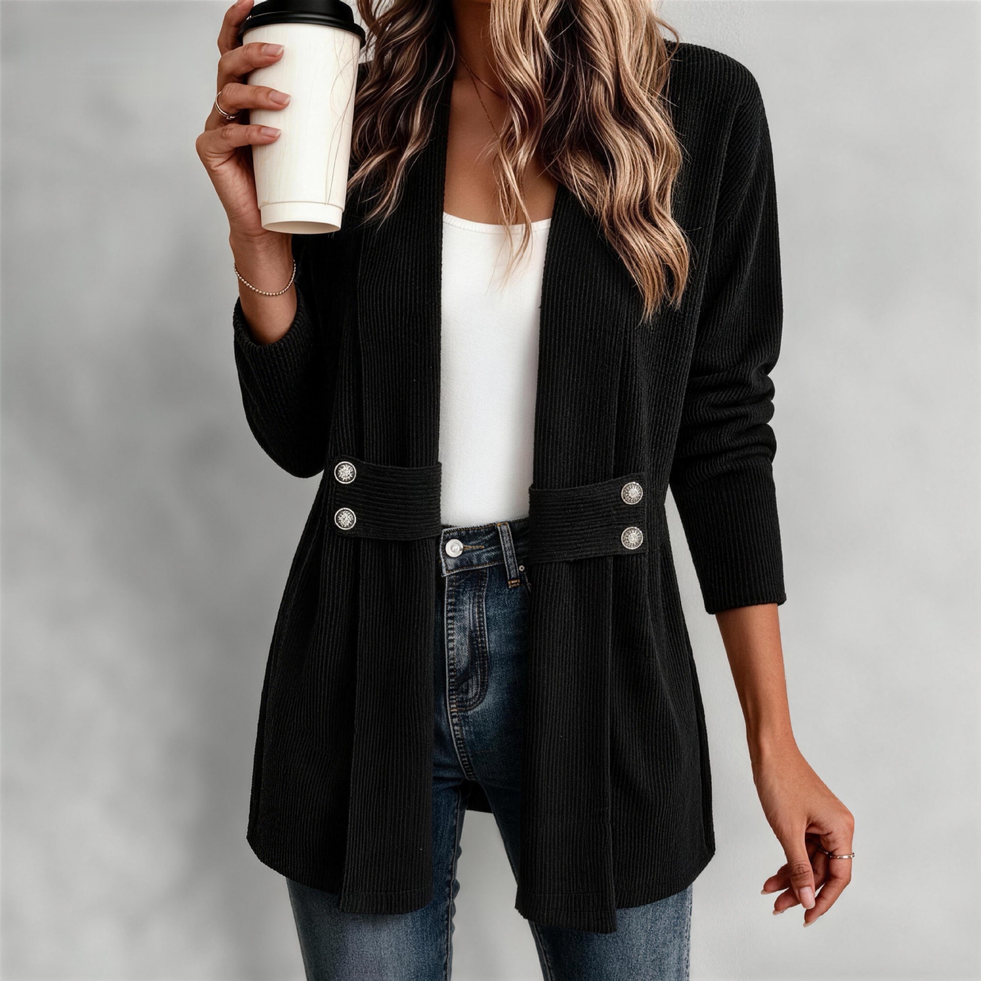 Women's loose knitted jacket – black colorway casual everyday look