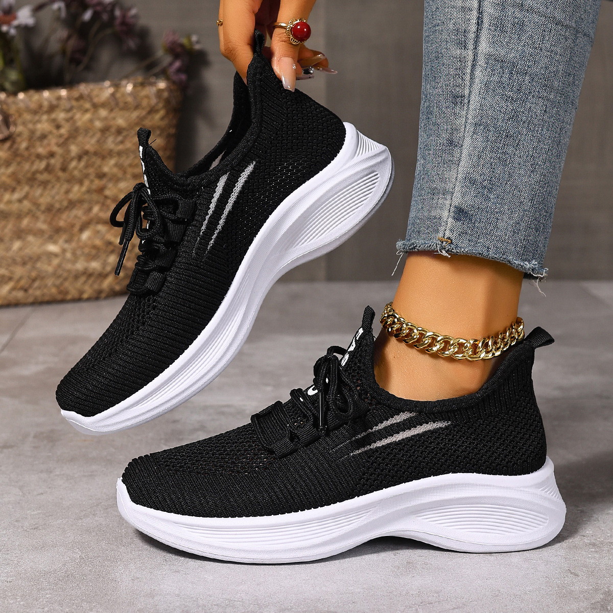 Fashionable Casual Sneakers For Women