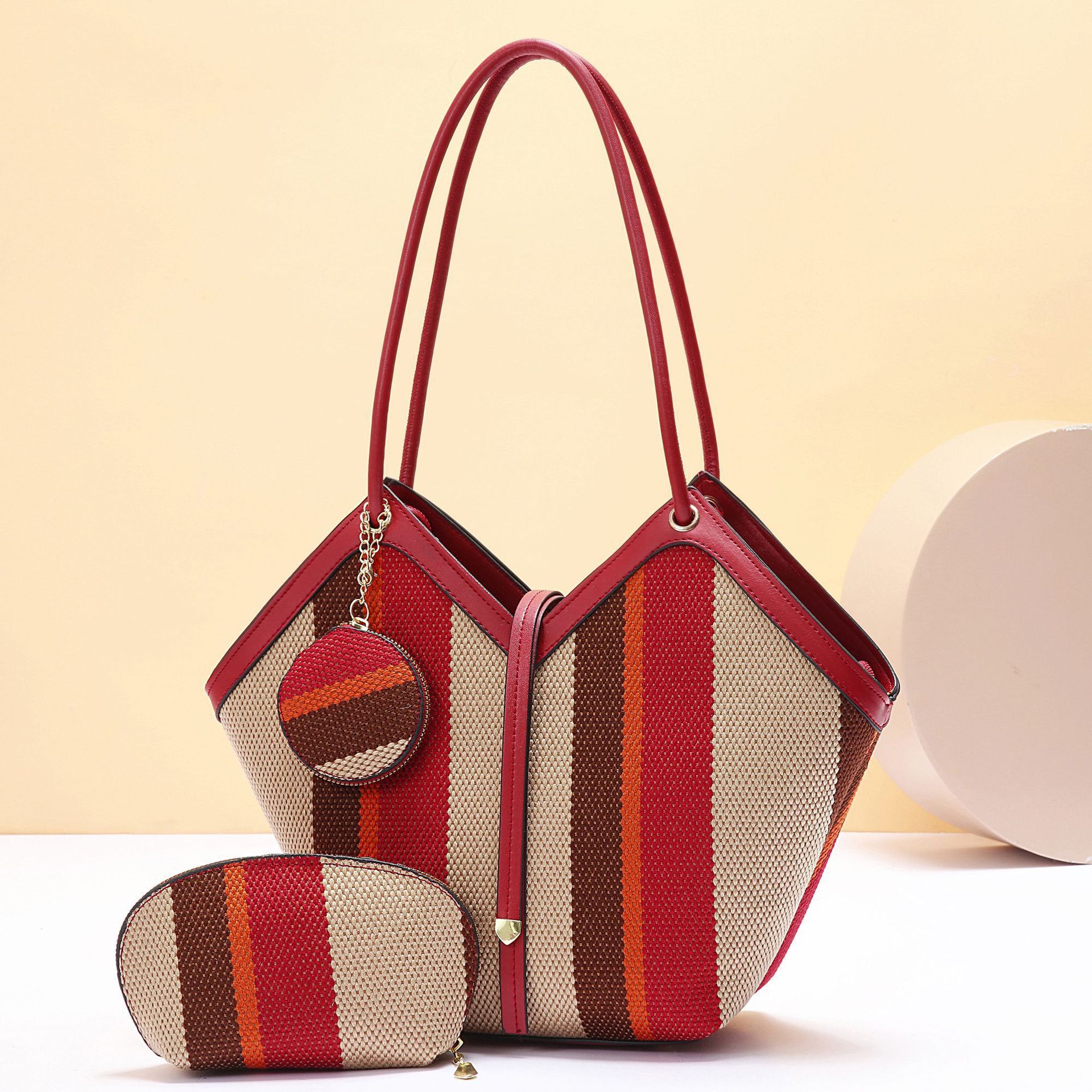 Stylish High-capacity Tote Bag With A Trendy Color-block Design
