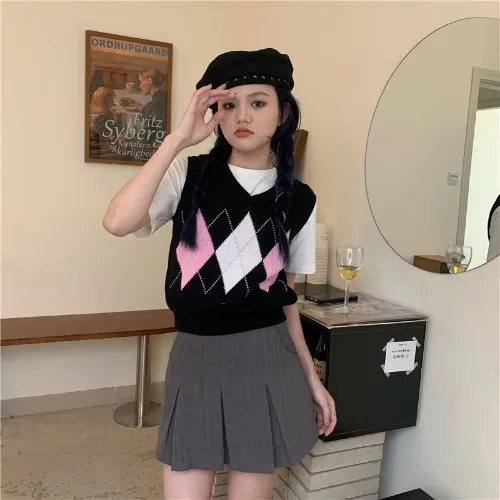 Wear Knitted Vest V neck Sweater Pink And White Diamond Grid - Shop at LoveMi