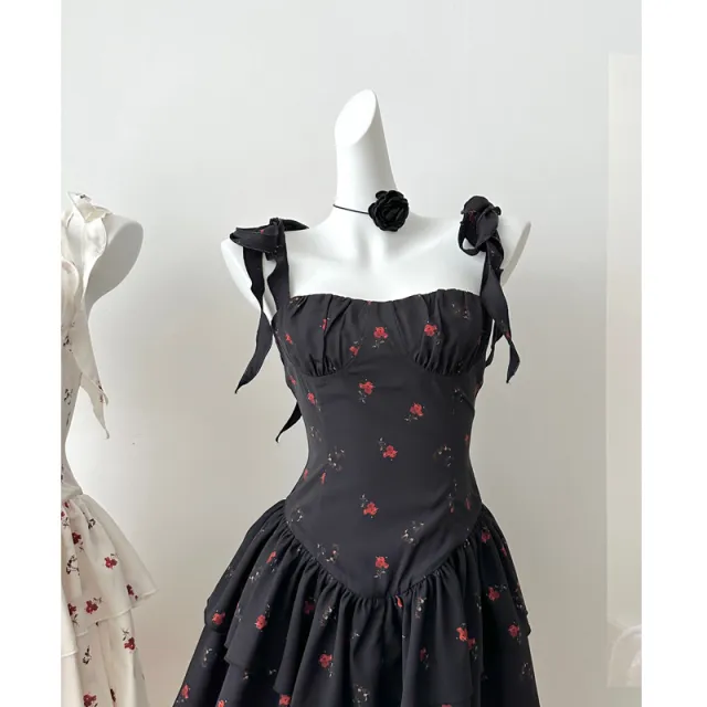 Women's French style Floral Tea Break Waist Square Collar Suspender Skirt Black - Shop at LoveMi