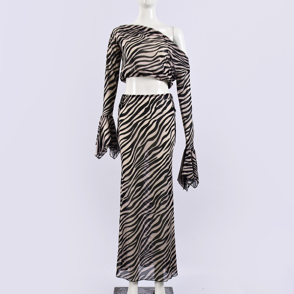 Off-Shoulder Bell Sleeve Top & Skirt E545d791 5215 487a 988b 16f555c4db1a