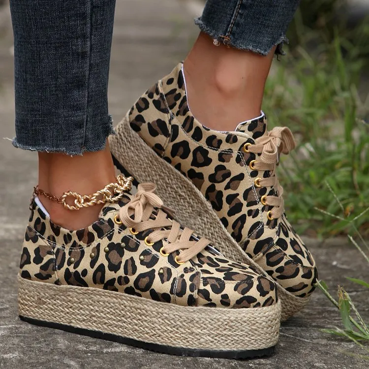 New European And American Cloth Rubber Cloth Lace Loop Round Toe Shoes - Leopard