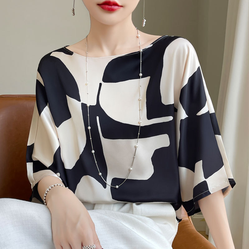 Loose Plus Size Acetate Age-reducing Half Sleeve Top