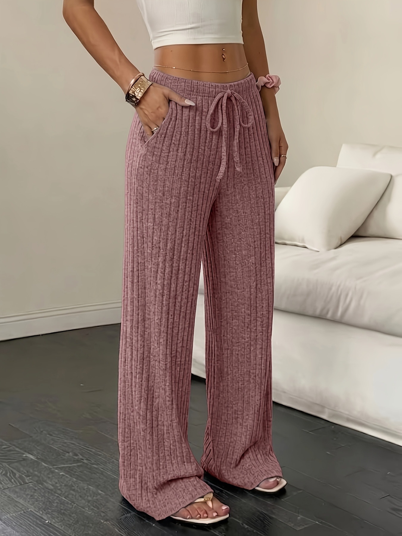 https://cf.cjdropshipping.com/quick/product/e5a48774-2032-44bf-a4af-5376278df2ad.jpg