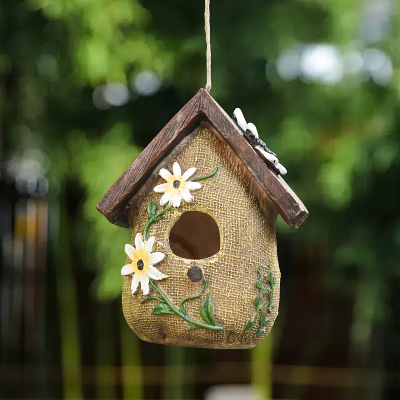 Rustic Birdhouse Outdoor Garden Decoration Bird Nest Sculpture Courtyard Ornament