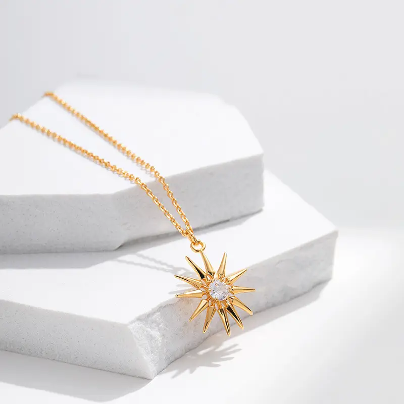 Classic SUNFLOWER Pendant Lock Personality Micro Inlaid Zircon