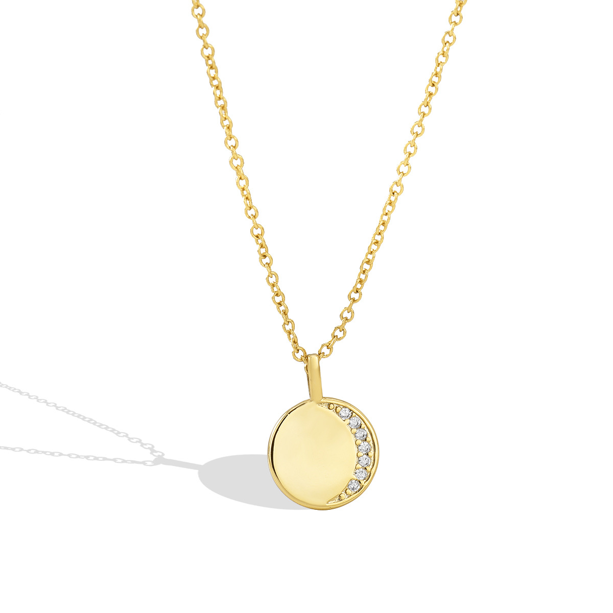 Simple Women's Round Diamond Necklace