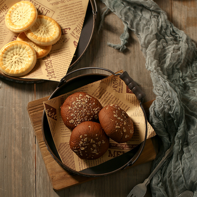 Retro Iron Art Food Tray Round Filming Prop Decoration