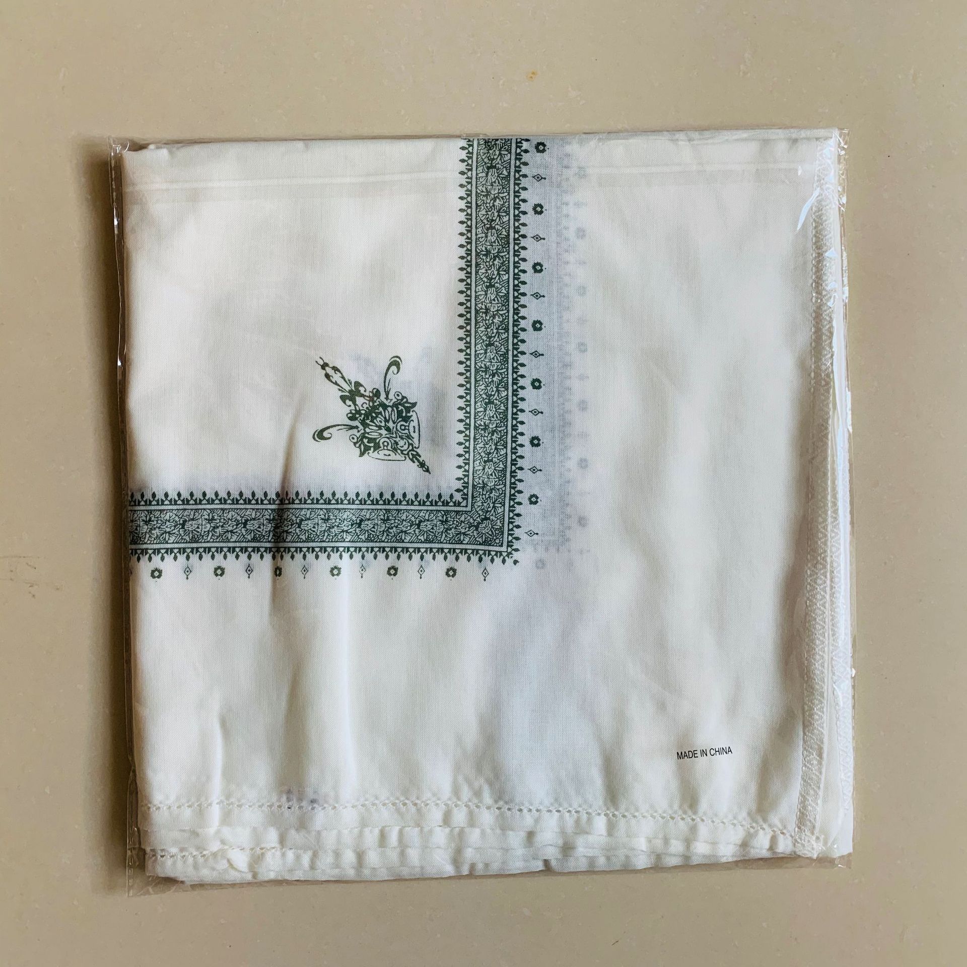 https://cf.cjdropshipping.com/quick/product/e65d12fb-8b73-4391-8c08-146094958f27.jpg