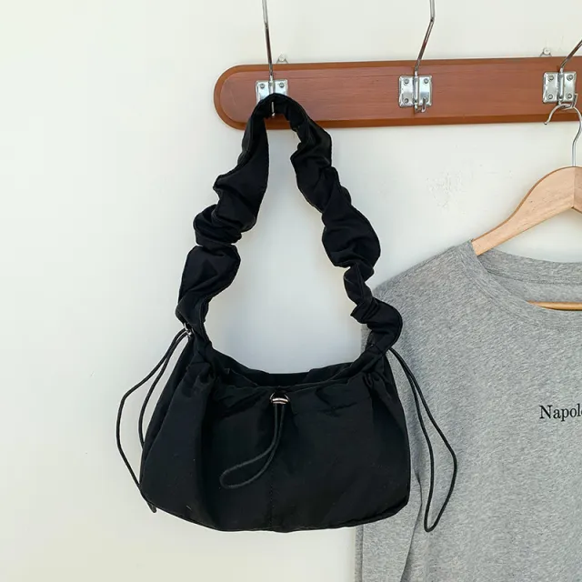 Pleated Armpit Cloud Simple Graceful Korean Style Shoulder Bag Black - Shop at LoveMi