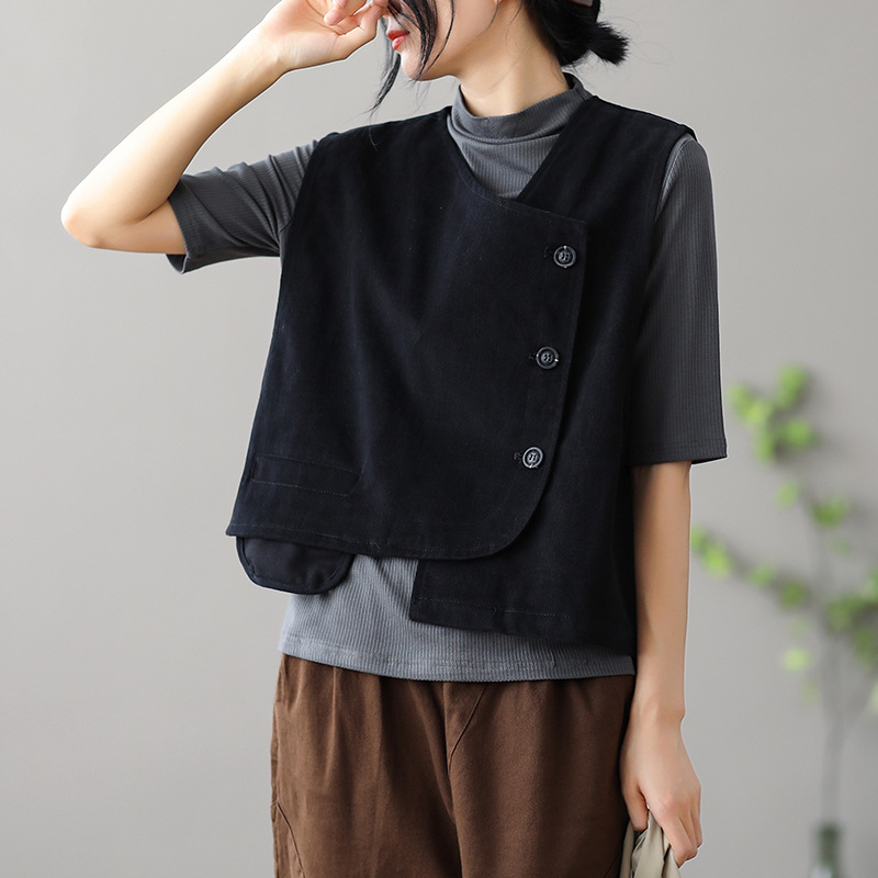 Women's retro cardigan vest – brown colorway autumn layering look