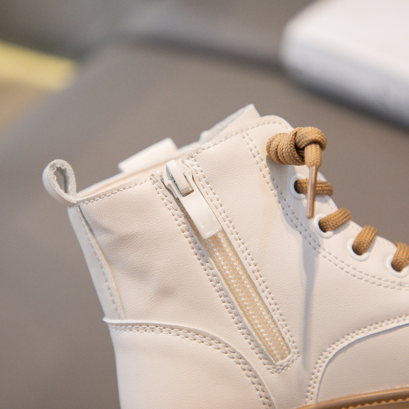 Soft Bottom Girl British Style Leather Boots Black Short Boots