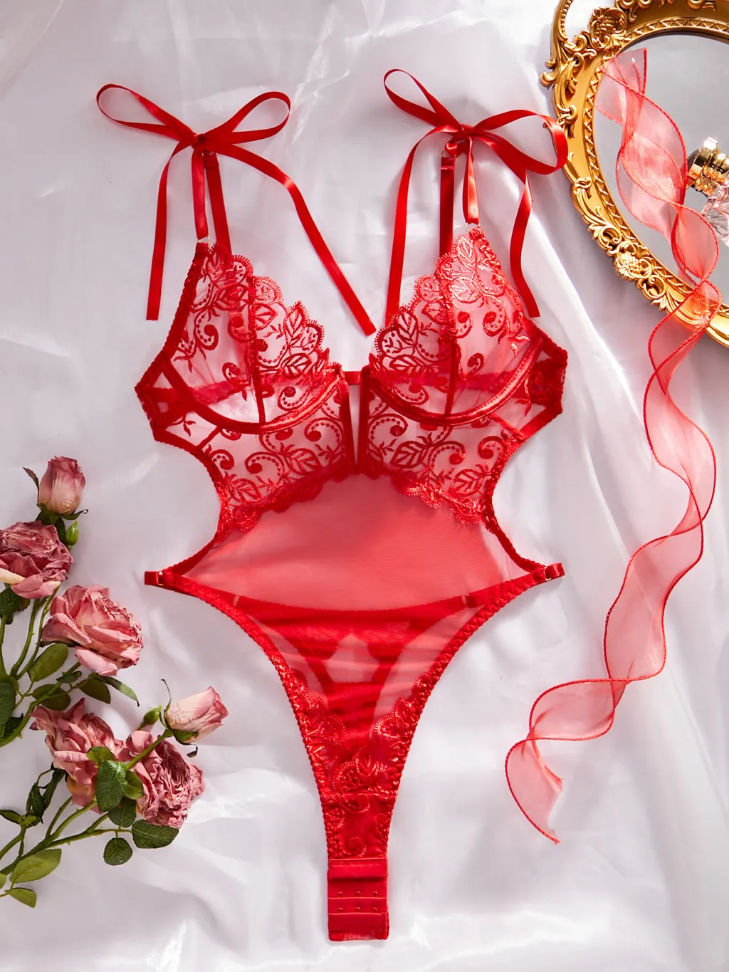 Lace Embroidery See-through Body-shaping Corsets With Steel Ring - Red