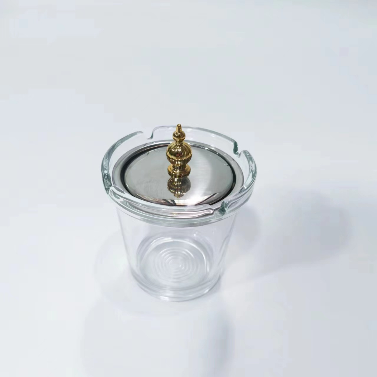 https://cf.cjdropshipping.com/quick/product/e6c07b9b-efb4-4f26-821e-079543335a9d.jpg
