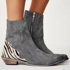 Korean Style Plus Size Pointed Thick Low Heel Side Zip Short Boots - Grey - View 1