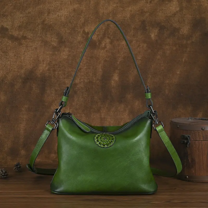 Vintage Womens Full-grain Leather Crossbody Bag
