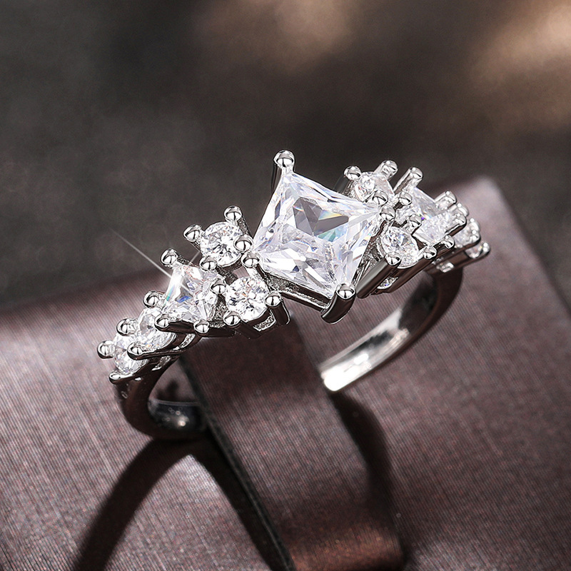Princess-cut Ring Featuring Lab-grown Moissanite