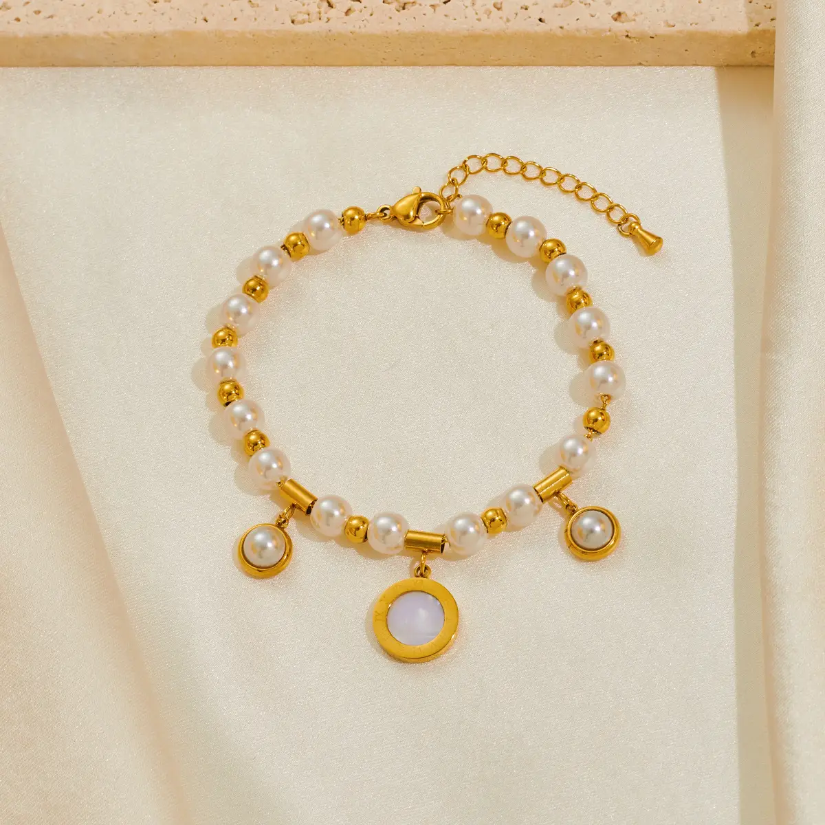 Women's Elegant High-grade Pearl 18K Gold Plating Chain