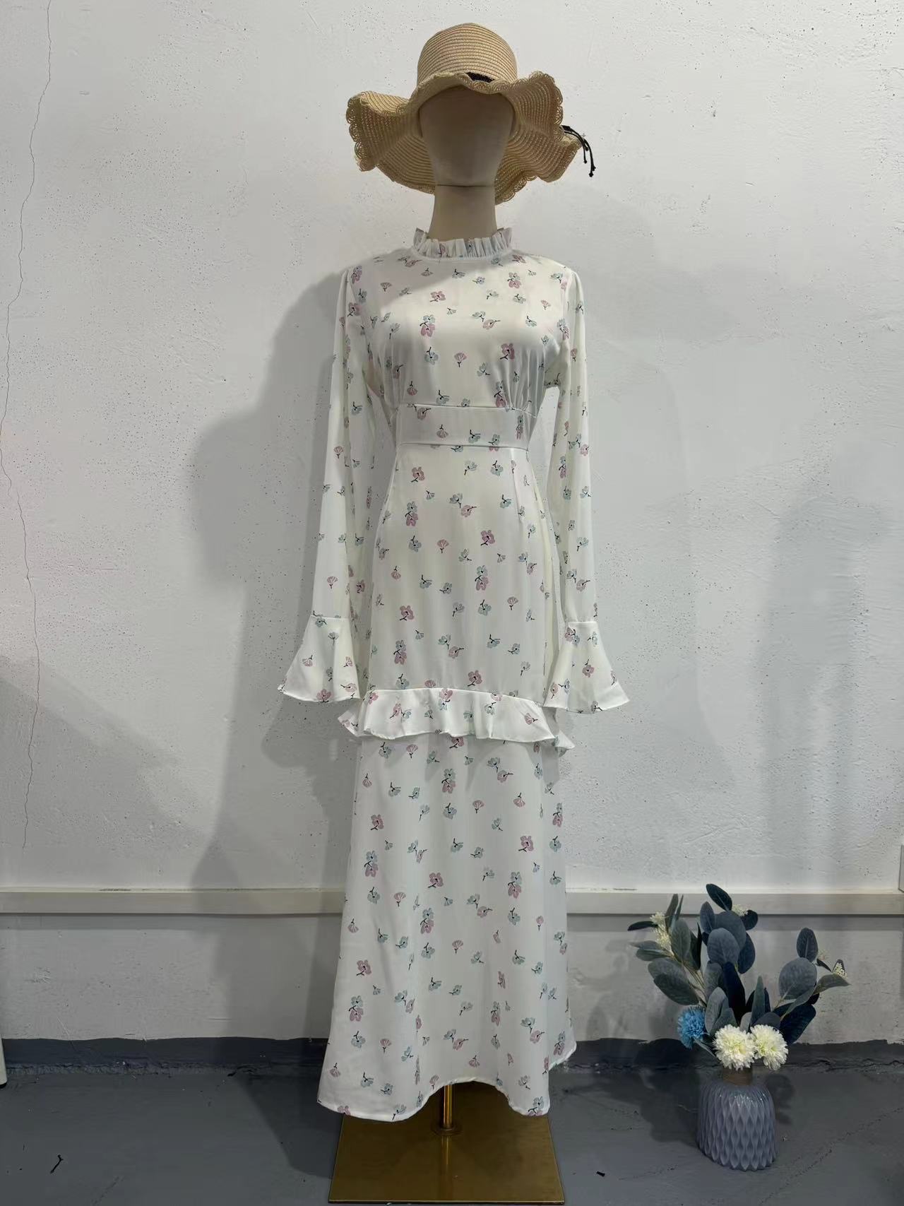 Gentle Floral Flounce Long Dress White - Shop at LoveMi