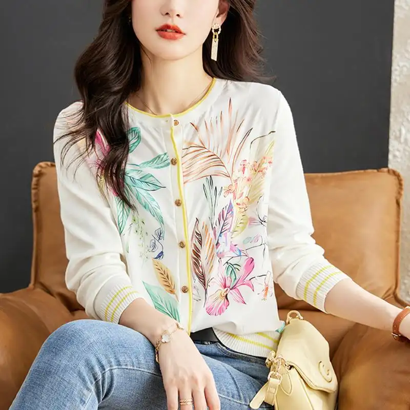 Women's Knitted Cardigan Spring And Autumn Coat Top