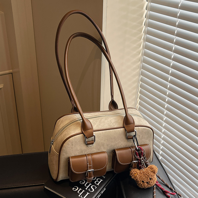 Retro Niche Color-block Commuter Handbag With A Chic Boston-style Underarm Design