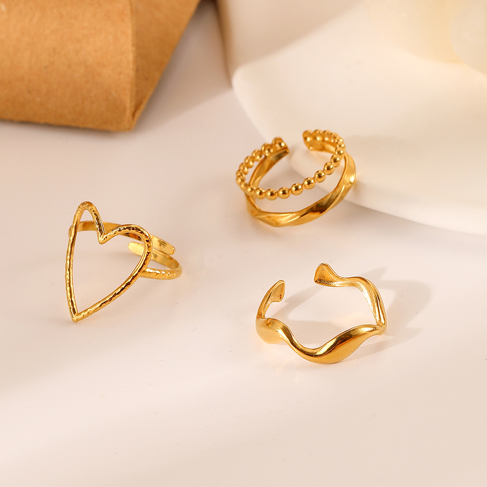 Women's Fashion Stainless Steel Love Water Wave Ring Set