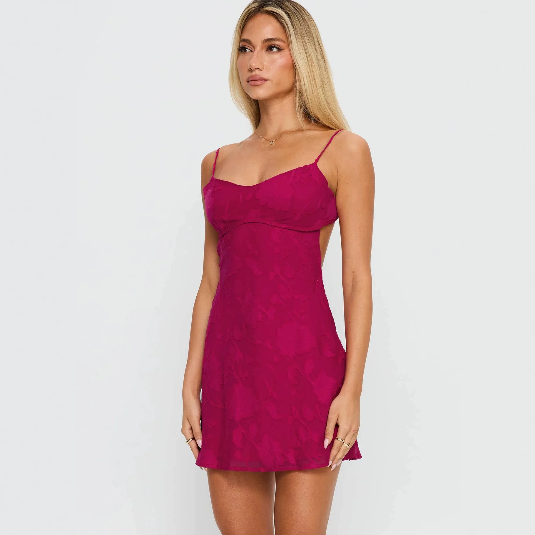 https://cf.cjdropshipping.com/quick/product/e73bd7ee-8c00-4e67-87b2-294c9f37739b.jpg
