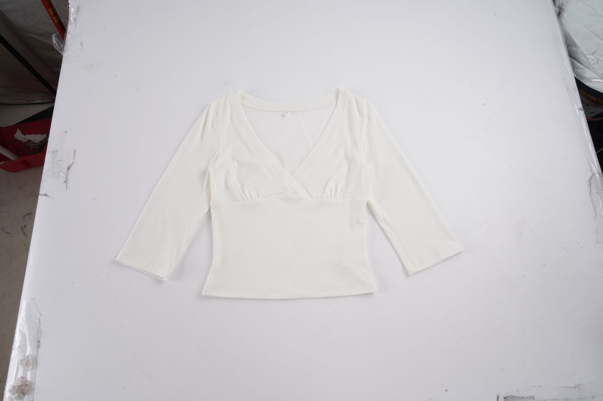 Cropped Feminino de Tricô com Modelagem Ajustada