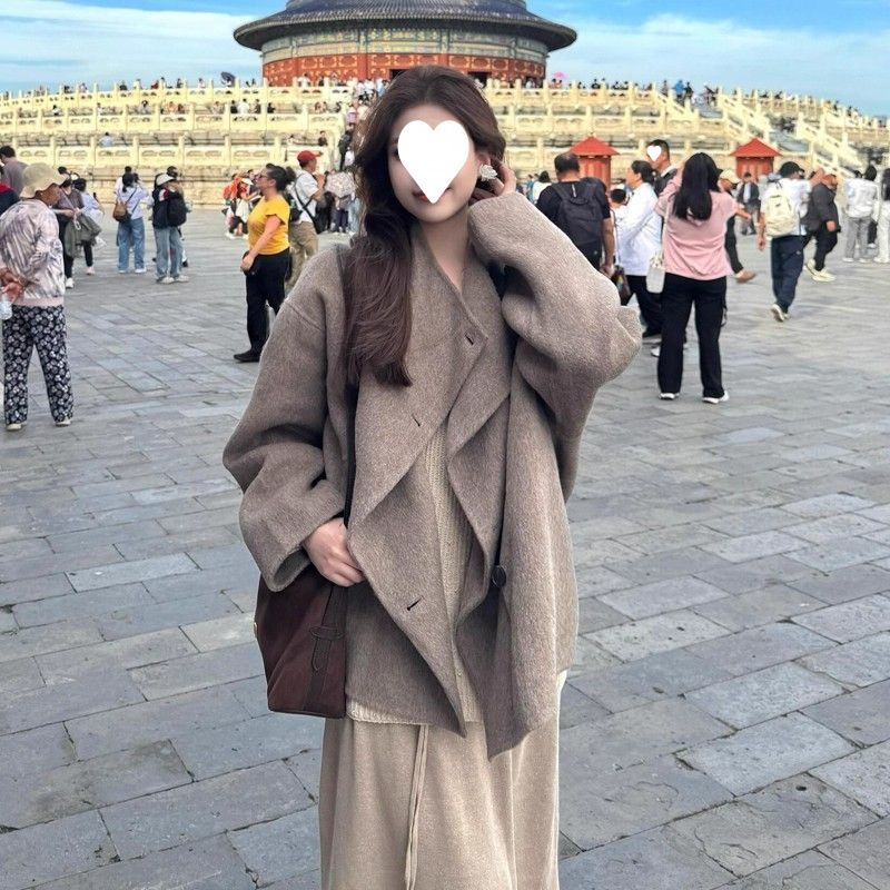 https://cf.cjdropshipping.com/quick/product/e7c7679c-9227-4673-b237-ca96a75e6ec9.jpg
