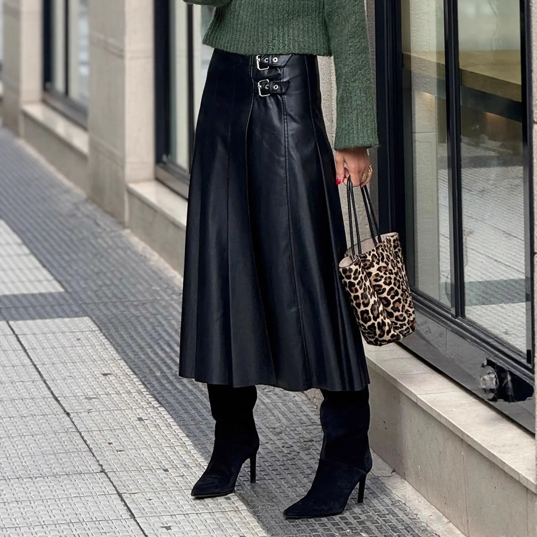 Womens Fashion A-Line Pleated PU Leather Skirt