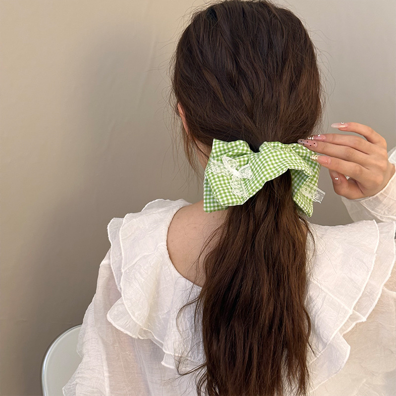 French-style Vintage Plaid Square Scrunchie