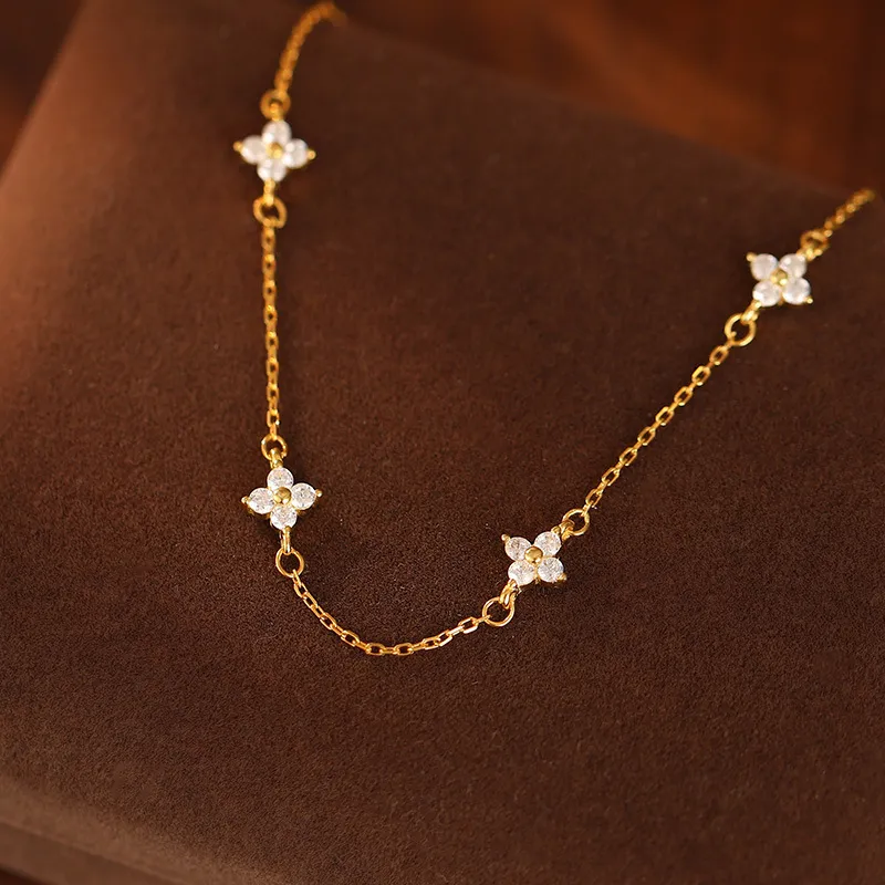 Women's Versatile Sky Star Zircon Bracelet - Brs374 Golden
